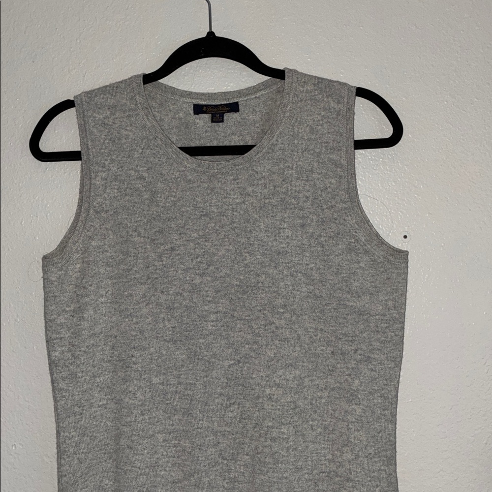 Brooks Brothers Light Gray Cashmere Sweater Vest round neck - Picture 2 of 6